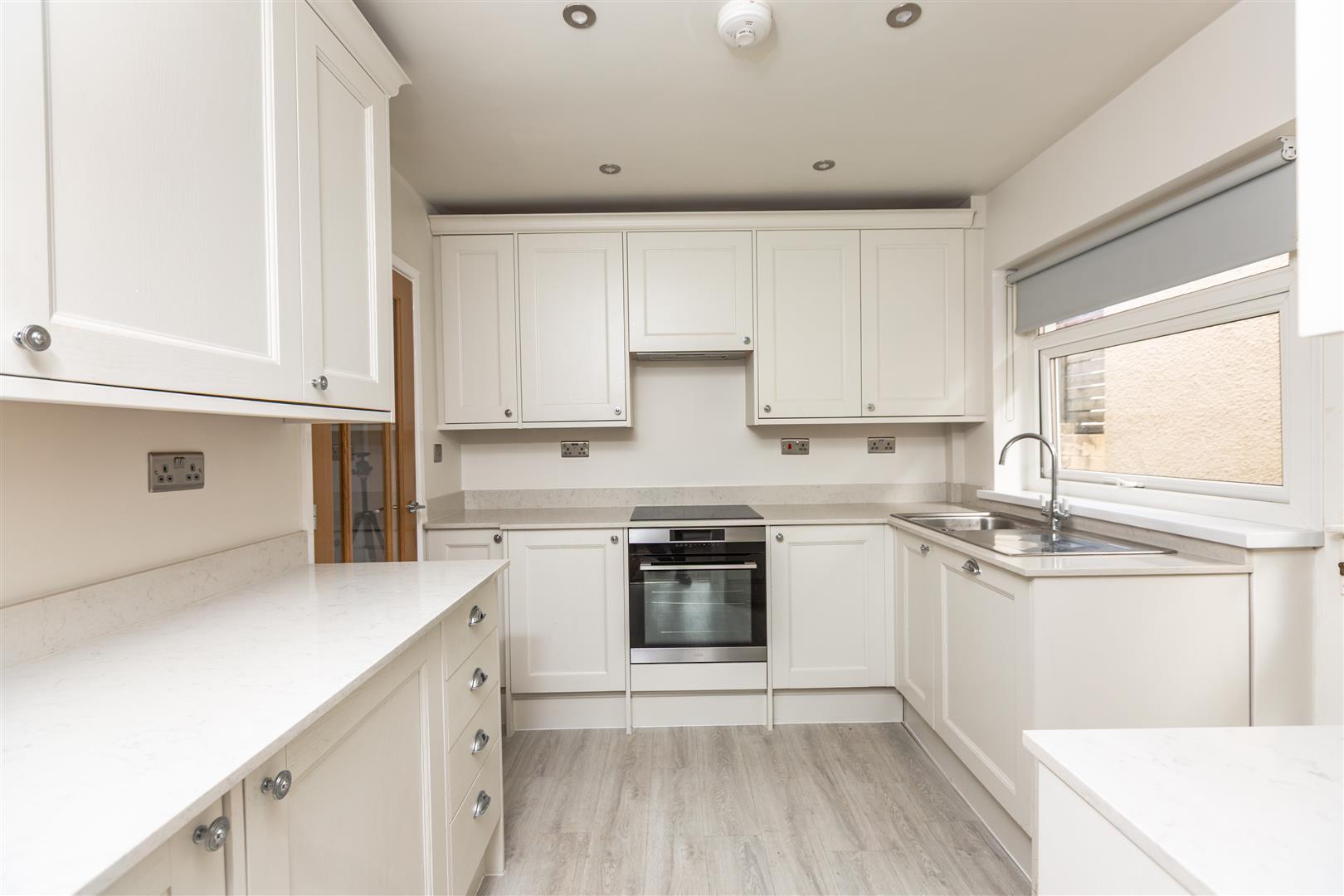 Redwood Close, Neath, SA10 7US